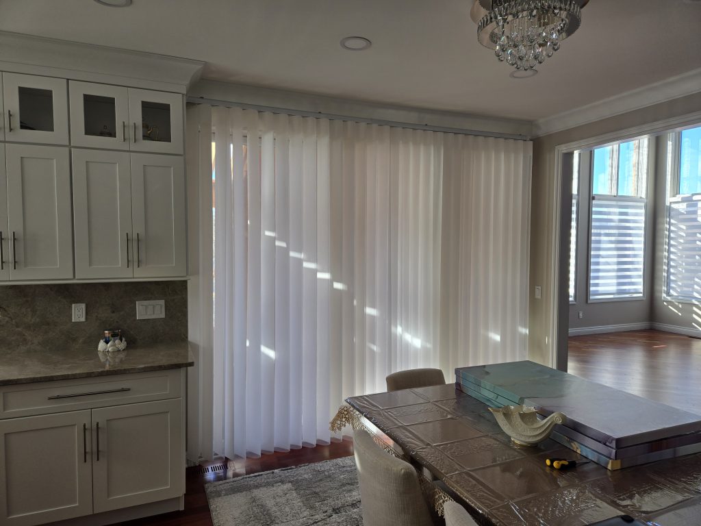 vertical Sheer blind 