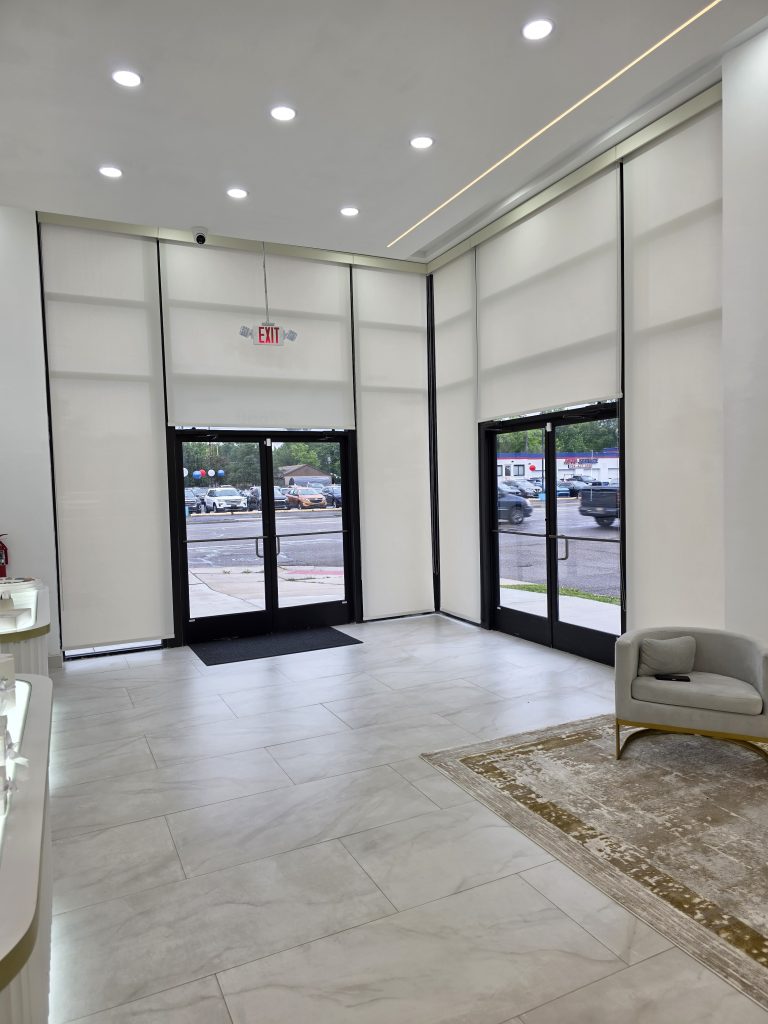 Commercial WindowTreatment Commercial Window Treatment
